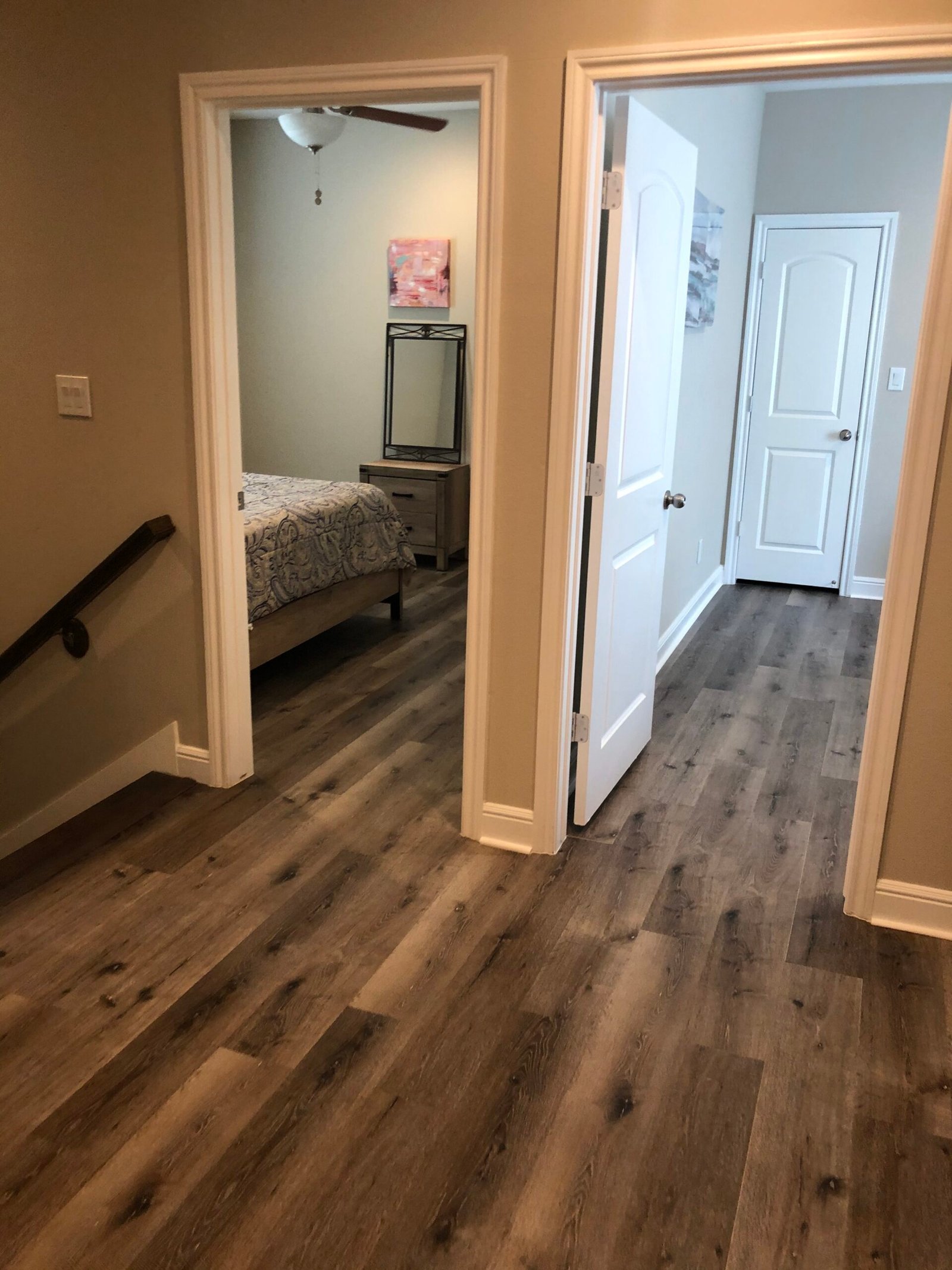 Laminate / Tile Floors project photo 3